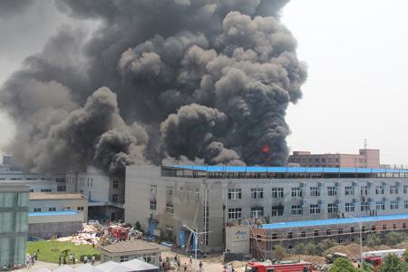 陽泉鋼結構廠房圍護系統發生火災時的特點