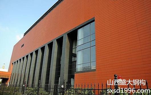 【鋼結構資訊】鋼結構廠房施工之圍護系統(tǒng)結構的安裝要點