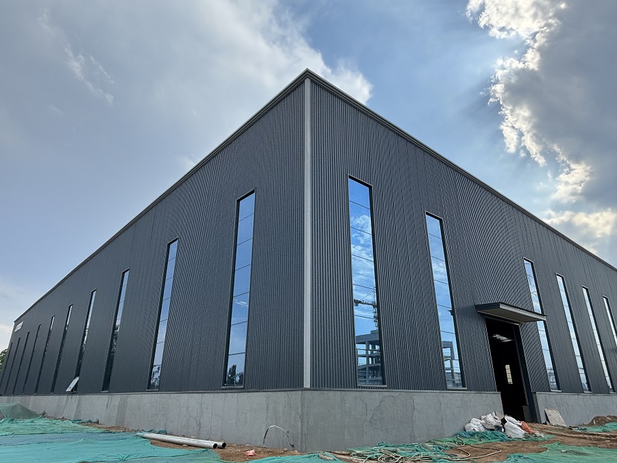 山西鋼結(jié)構(gòu)廠房報(bào)價(jià)「水深」？30年老師傅幫您避坑，省心省錢！